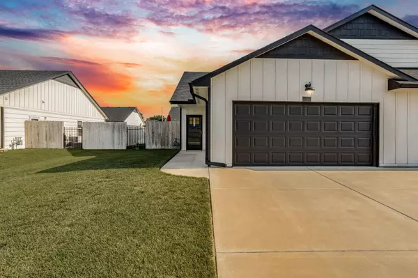 3512 W Angel St, Wichita, KS 67217-7024