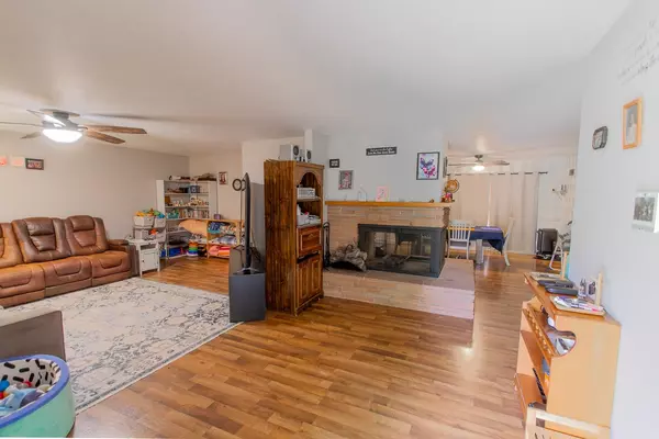 Salina, KS 67401,535 Beechwood Rd
