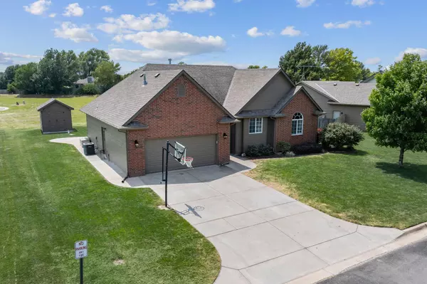 Clearwater, KS 67026,1013 E Park Glen St