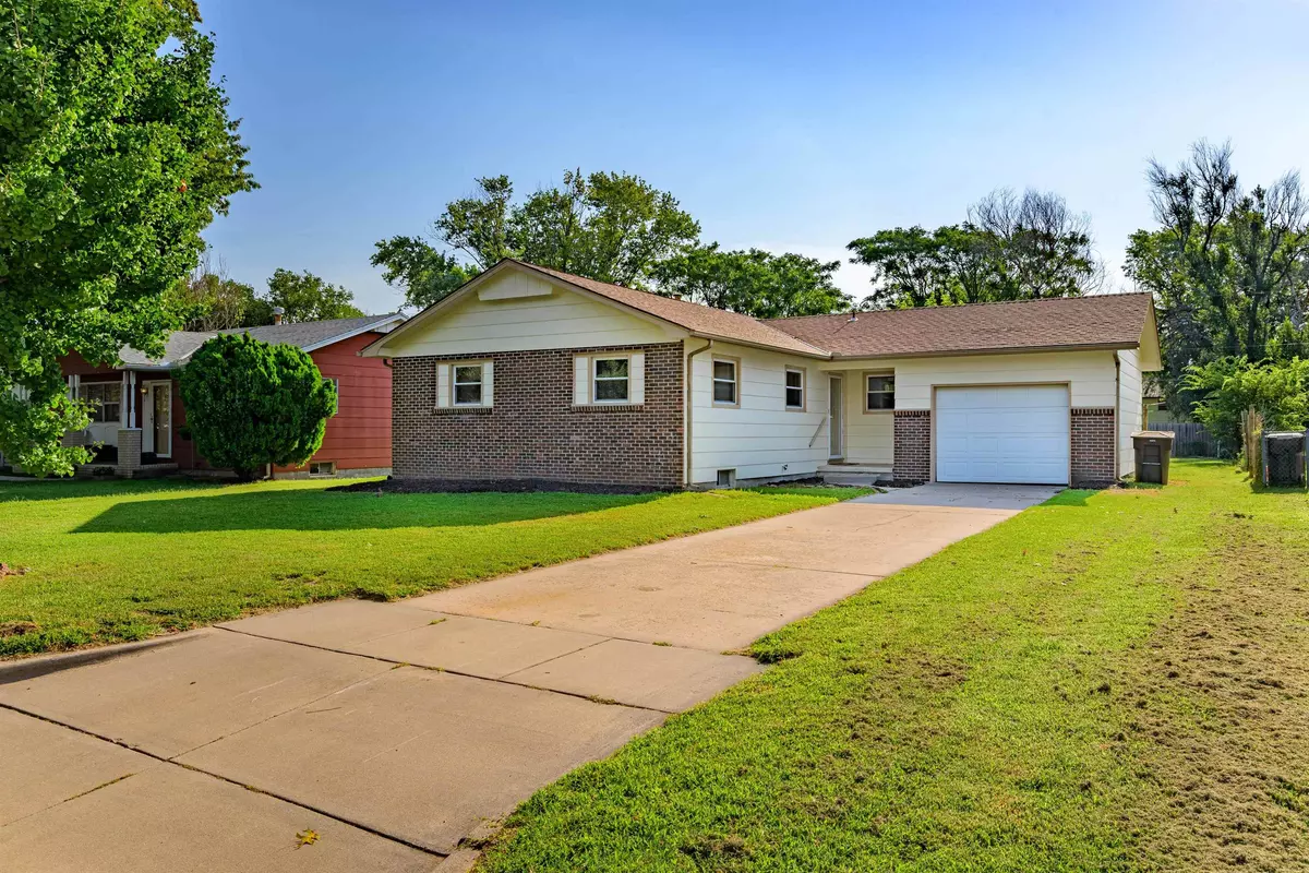 Wichita, KS 67212,716 N Young St