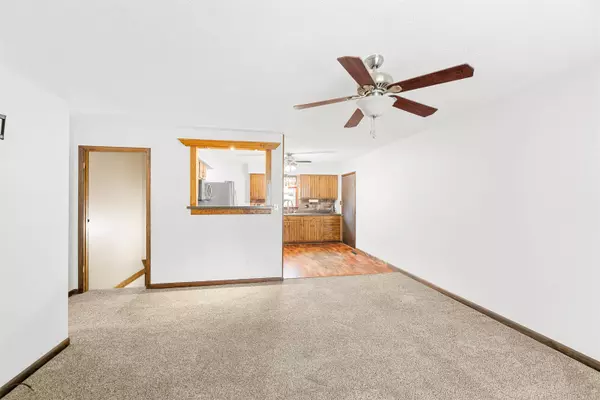 Lindsborg, KS 67456,601 E Olsson St