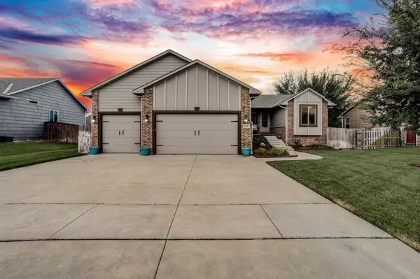 Goddard, KS 67052,2109 E Sunset St