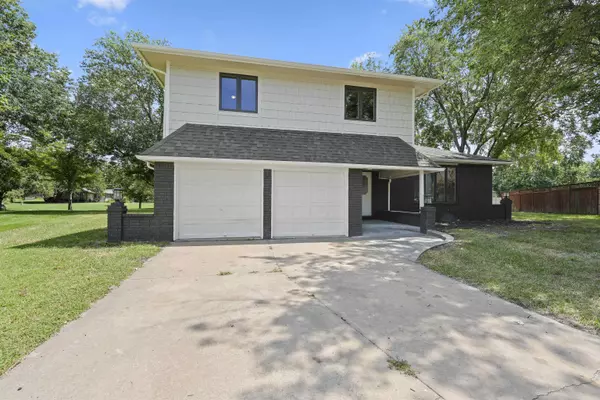 Wichita, KS 67212,1534 N Valleyview Ct