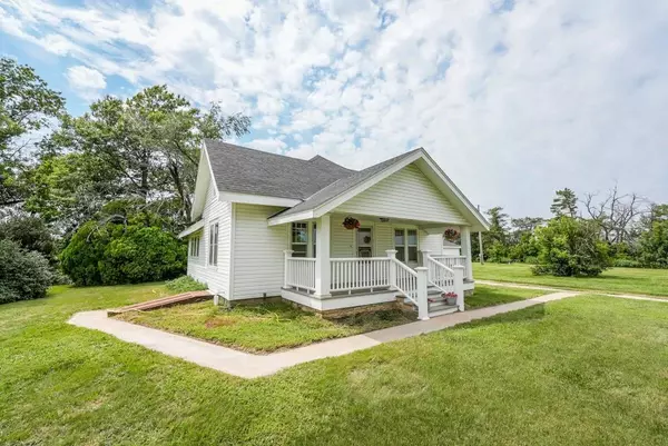 Whitewater, KS 67154,10657 NW Butler