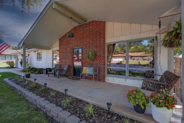 Arkansas City, KS 67005,920 Highland Dr