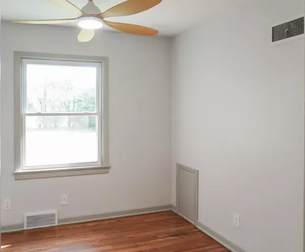 Wichita, KS 67218,1134 S Fabrique Dr