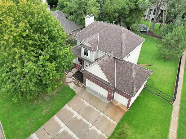 Wichita, KS 67205,7709 W Meadow Knoll St