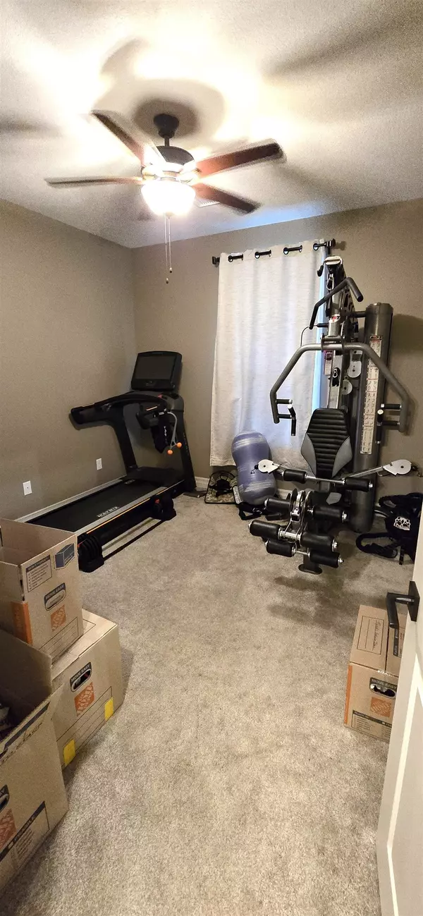 Wichita, KS 67235,1222 S Forestview St