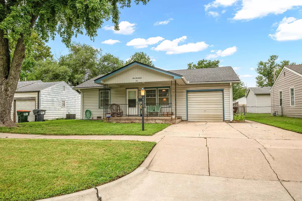 Wichita, KS 67218,931 Waverly St