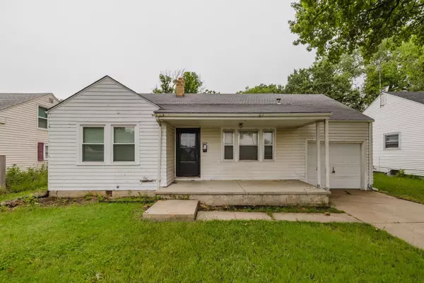 539 S Elpyco, Wichita, KS 67218