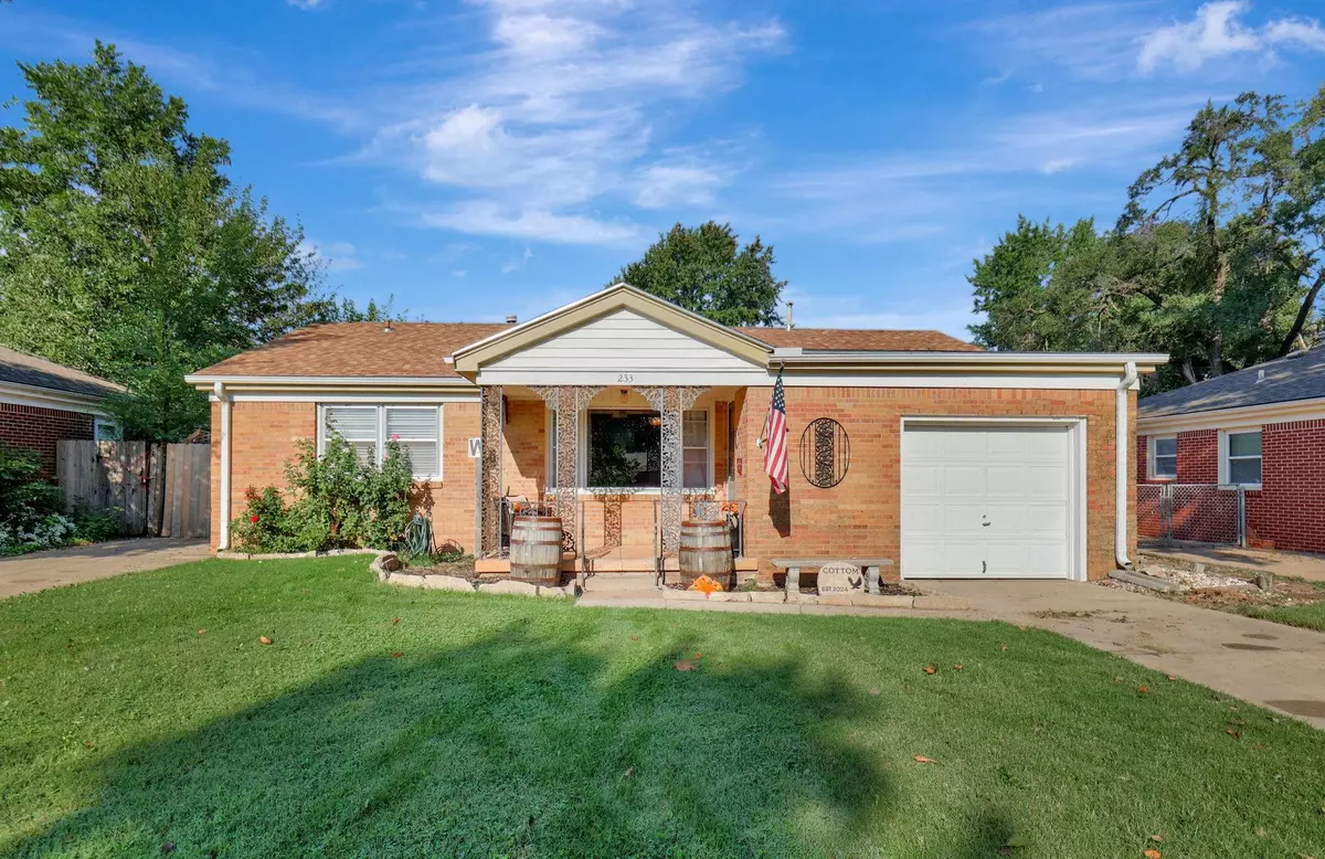 Haysville, KS 67060,233 Hungerford Ave