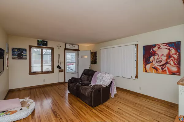 Wichita, KS 67218,427 & 429 S Oliver Ave