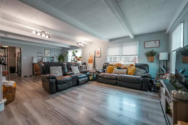 El Dorado, KS 67042,527 N Alleghany St