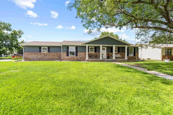 Salina, KS 67401,2636 Bret Ave