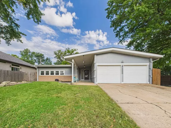 7400 W Hale St, Wichita, KS 67212