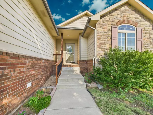 Derby, KS 67037,1224 N High Park Dr