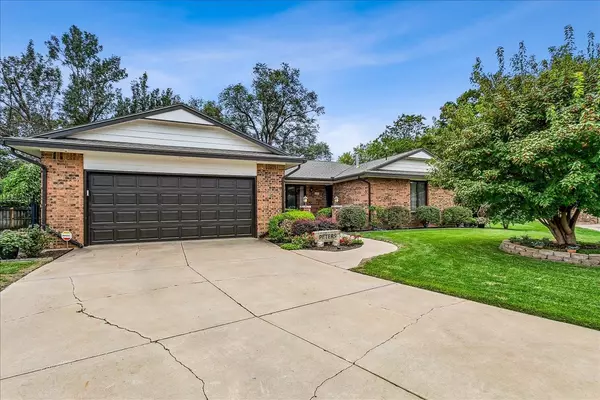 Wichita, KS 67209,229 S Gleneagles Ct
