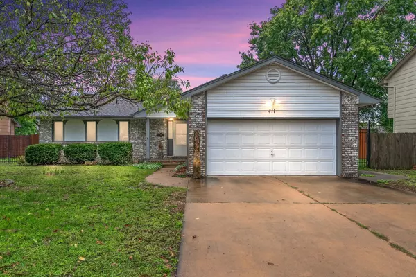 411 W Maywood St, Wichita, KS 67217