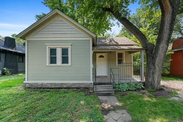 326 N Volutsia Ave, Wichita, KS 67214