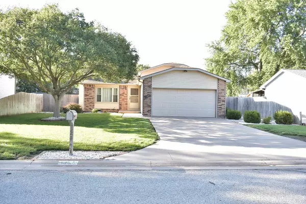 525 E Maywood, Wichita, KS 67216-3612