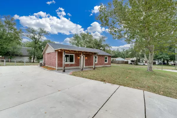 Park City, KS 67219,6444 N East Park View St