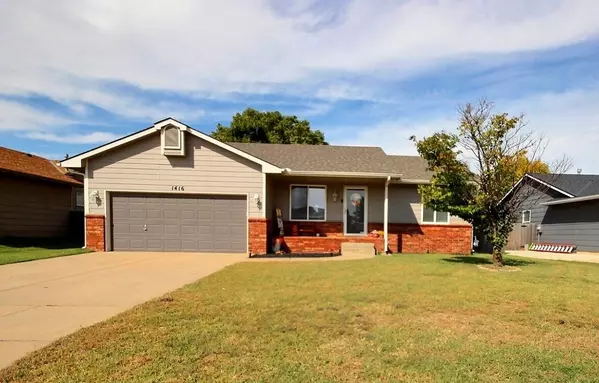 1416 E Hurley, Haysville, KS 67060