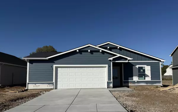 2812 S Maize Ct, Wichita, KS 67215