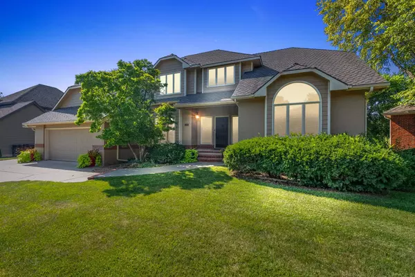 220 N Montbella Cir, Wichita, KS 67230