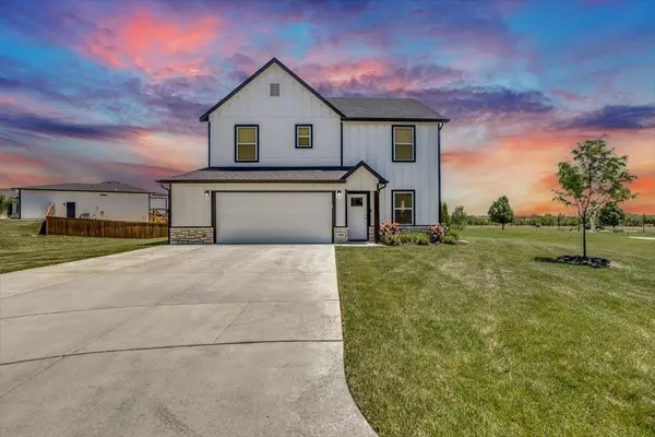 7689 E Pheasant Ridge Cir, Bel Aire, KS 67226