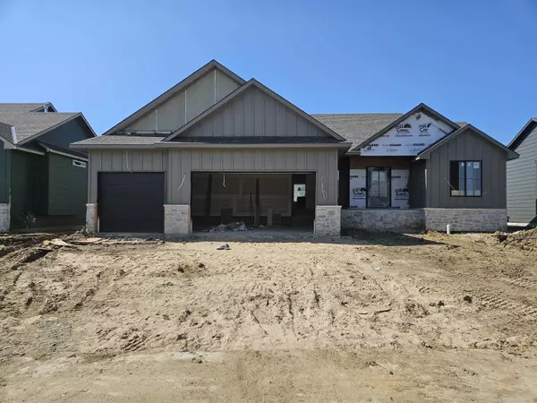 2541 N Bluestone St, Andover, KS 67002