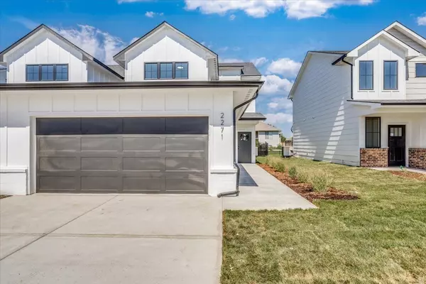 2269 N 159th St N, Wichita, KS 67228