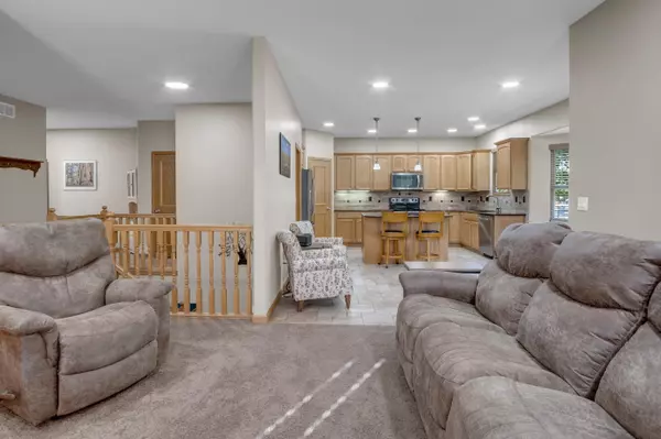 Newton, KS 67114,514 Autumn Glen Ct