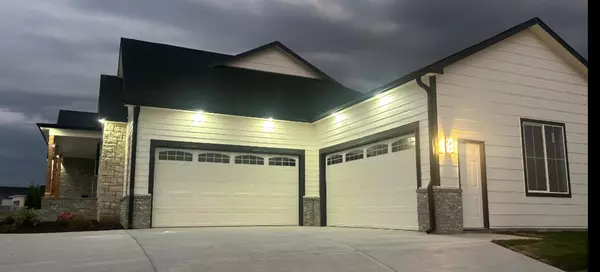 Wichita, KS 67230,13036 E Farrier St