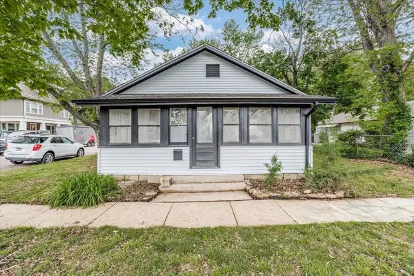 El Dorado, KS 67042,823 S Star St