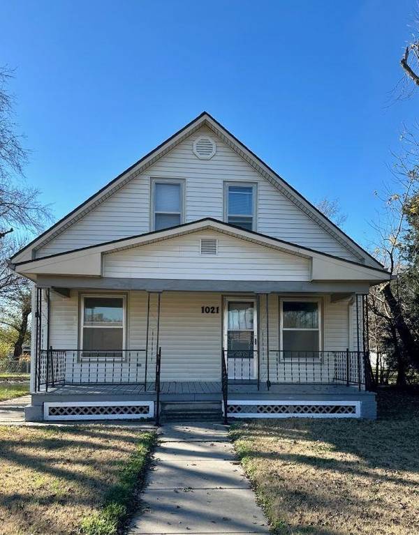 1021 Old Main, Newton, KS 67114