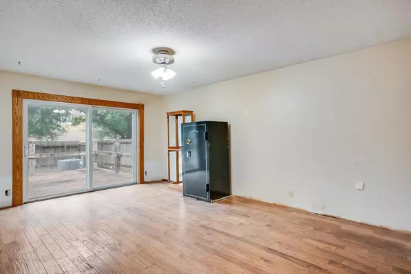 Wichita, KS 67207,8209 E Boston St