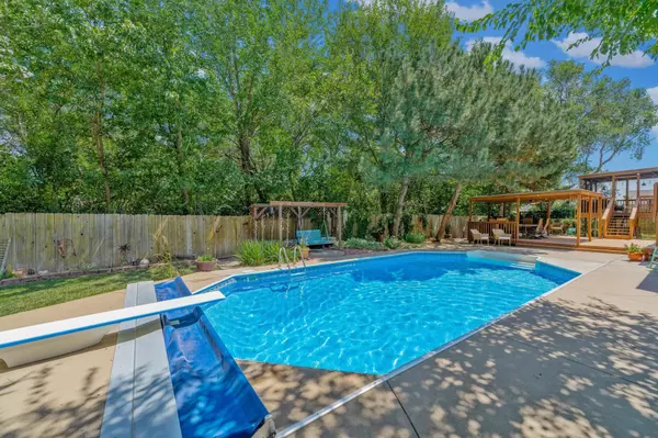 Andover, KS 67002,1850 Terry Ln