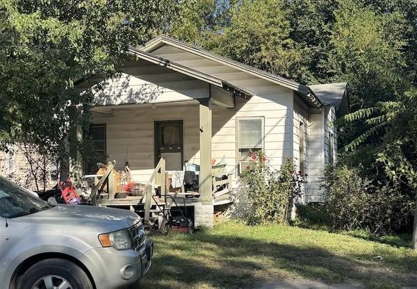 612 Maris St, Winfield, KS 67156