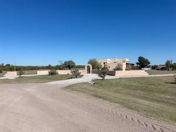 10554 Brenton, Dodge City, KS 67801