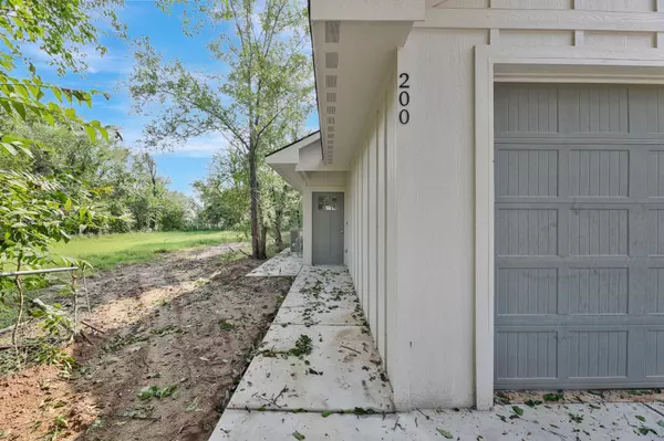 Wichita, KS 67212,520 N Tracy St