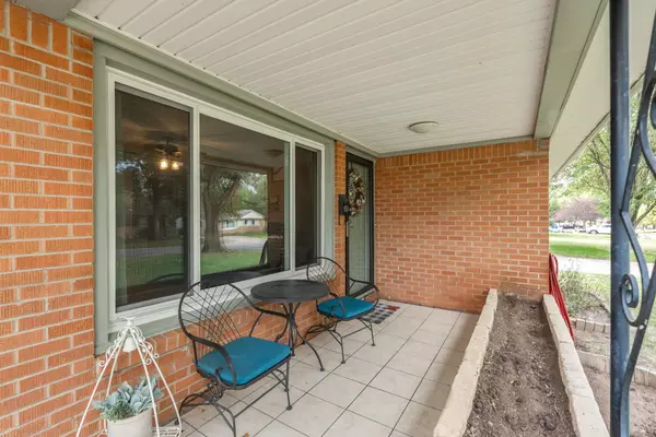 Derby, KS 67037,932 N El Paso Dr