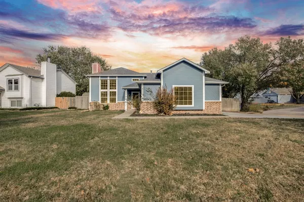 2613 S LINDEN CT, Wichita, KS 67210