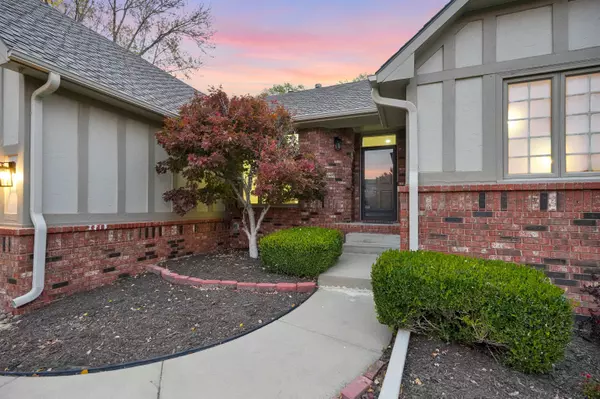 Wichita, KS 67226,10106 E Mainsgate Cir