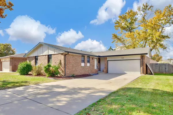 Wichita, KS 67207,919 S Cypress St