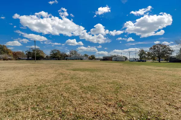 Rose Hill, KS 67133,0 N Rose Hill Rd