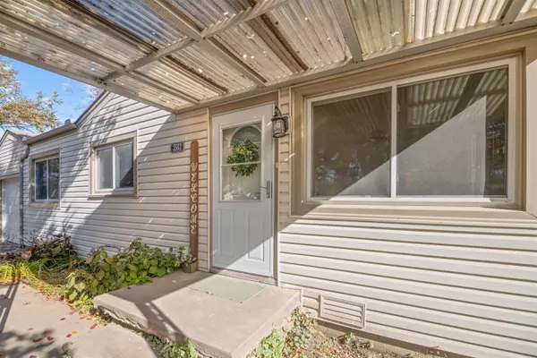 Wichita, KS 67217,3502 S Vine St