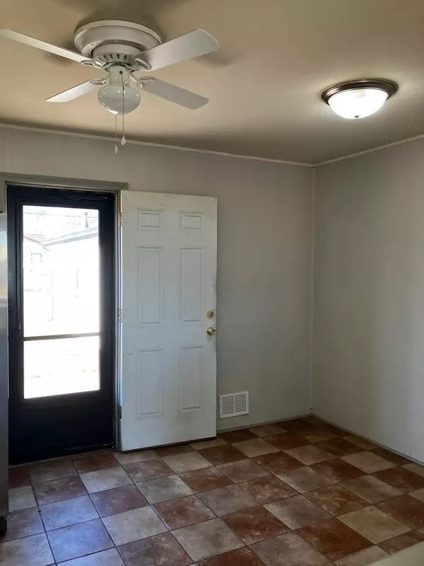 Wichita, KS 67217-2221,2609 S Elizabeth Ave