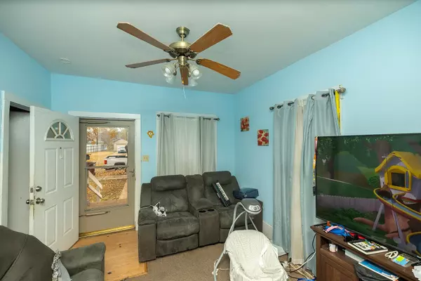 Wichita, KS 67203,2035 N Fairview