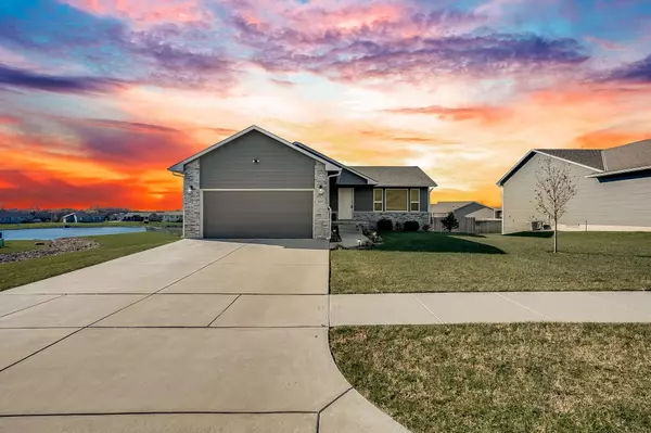 3413 N Laughlin St, Derby, KS 67037