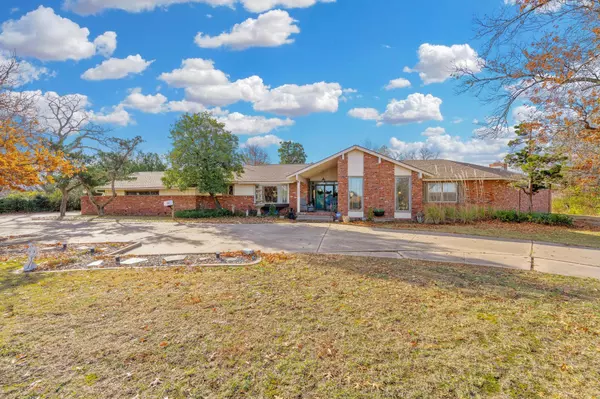 Wichita, KS 67220,4703 Looman St